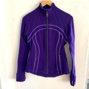 CLOSET CLEAR OUT! Women's Size 8 Lululemon Define Jacket